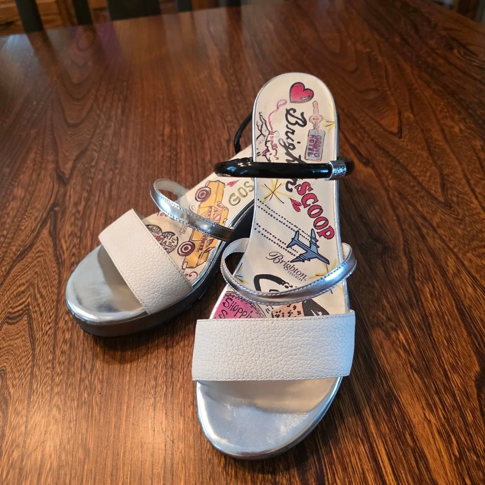 Brighton Harper Wedge Sandals White Silver Black Fashion Scoop Graphic Womens 8M
